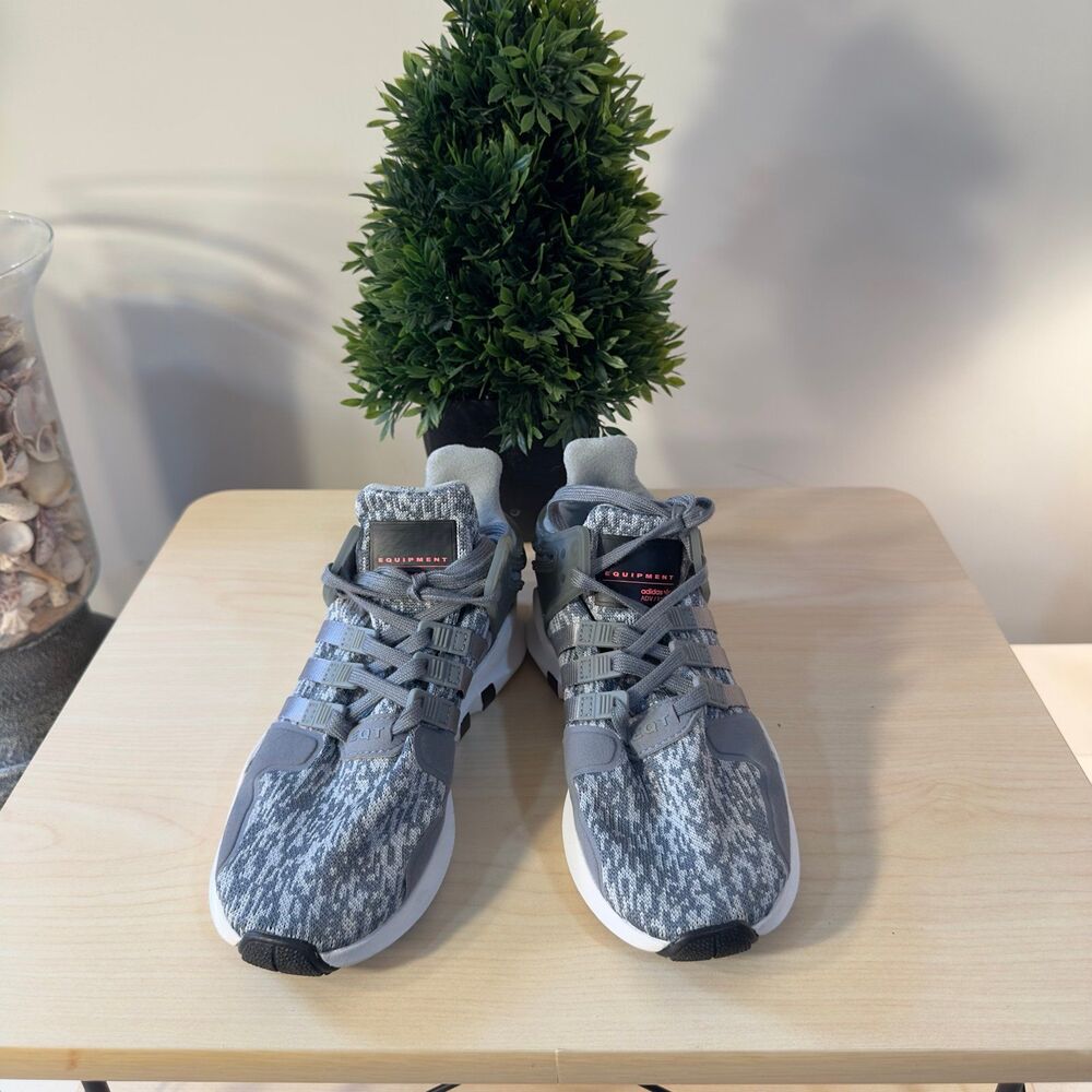 Adidas Sneakers Size 5